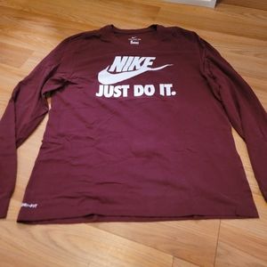 MENS NIKE JUST DO IT LARGE LONG SLEEVE MAROON